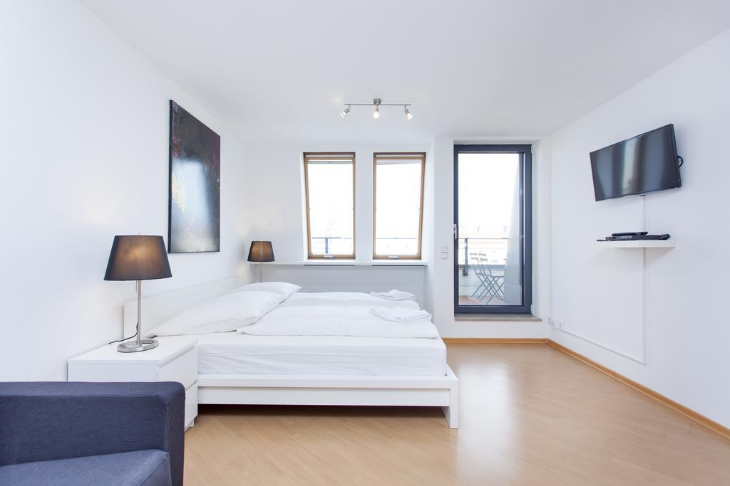 Appartement The Danziger, 2 Unique Lofty Style Units In Prenzlauerberg à Berlin Chambre photo