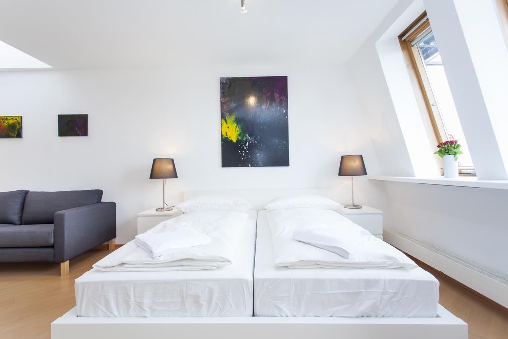Appartement The Danziger, 2 Unique Lofty Style Units In Prenzlauerberg à Berlin Chambre photo